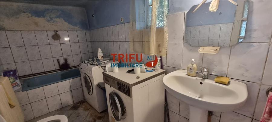 Casa de vanzare zona Centru, 1426 mp teren