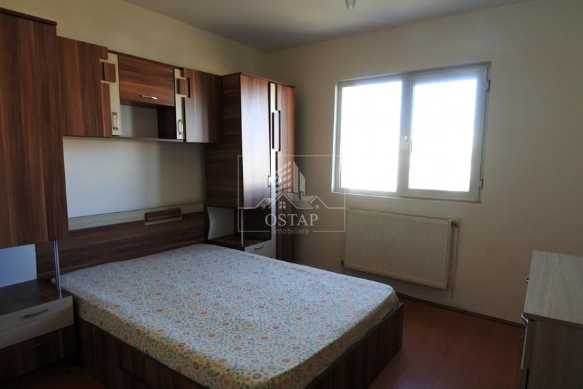 Republicii-stradal-apartament 3 camere decomandate-67.000 Euro