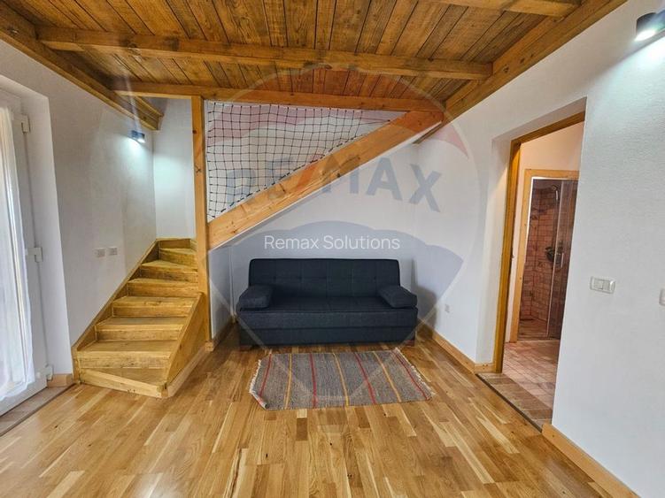 Casă / Vilă cu 4 camere de vânzare Vadu Constanta - 3