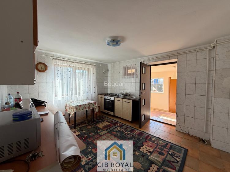 Casa 6 camere  Jud. Dâmbovița,Com. Corbii Mari,Satu Nou,Str. Troiței nr. 6, - 35