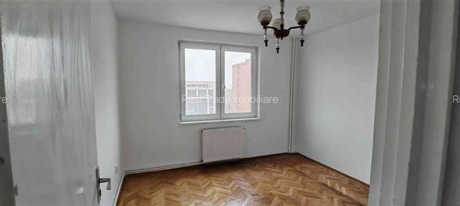Apartament 3 camere decomandat Calea Bucuresti - 3
