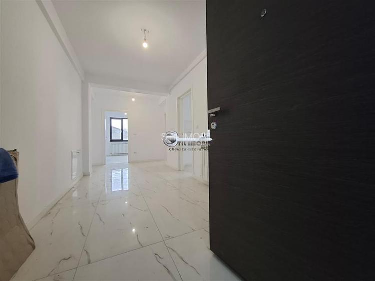 Tatarasi, bloc 2022, apartament 3 camere, 2 bai, 2 parcari - 2