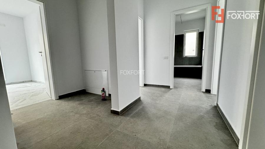 Apartament cu 3 camere cu gradina proprie in Giroc, zona Braytim - 17