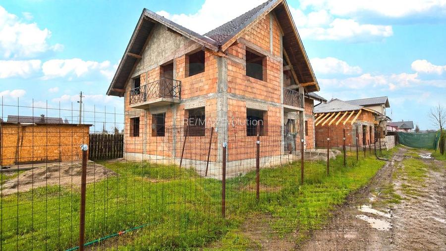 COMISION 0%|Casă individuală |185.5 mp utili |500 mp teren | Feldioara - 21