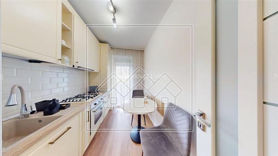 Apartament de vanzare in Sibiu - 3 camere,2 bai-decomandat-H. Coanda - 5