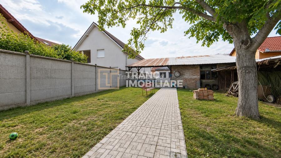 Casă renovată în Grădiște 🏡 | Teren generos - 8