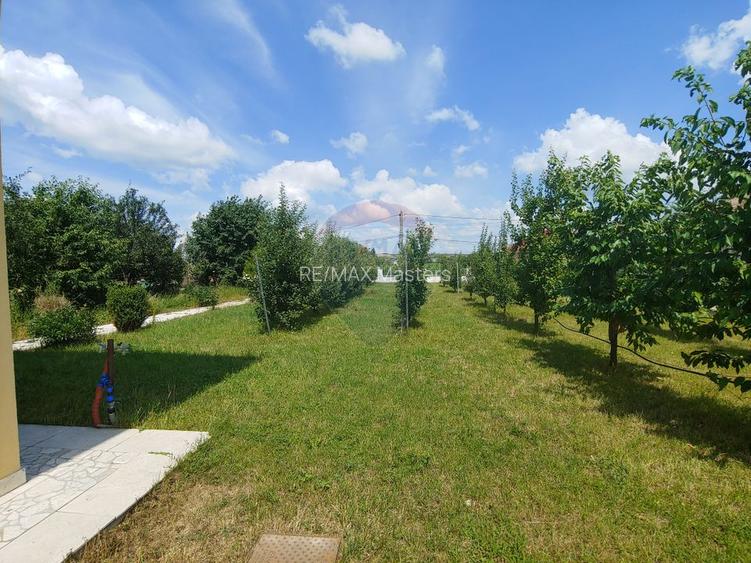 Casă / Vilă de lux cu 5 camere de vânzare în Vadu Moldovei, Suceava - 56