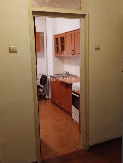 Garsoniera birou parter Mircea Voda - Unirii - timprui noi - 6