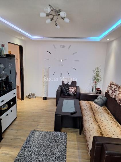 Vând apartament 3 camere complet mobilat și utilat.  - 2