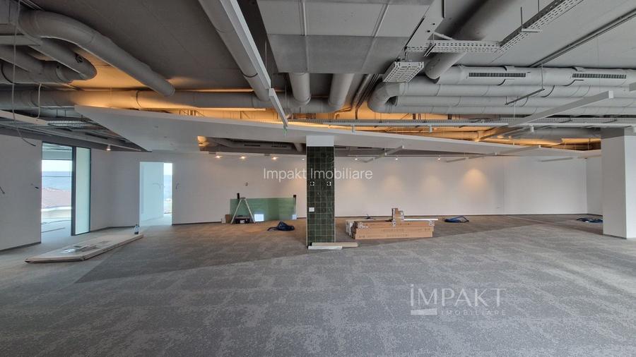 Spatiu servicii in cladire de birouri 440 m2 finisat la CHEIE,  Europa - 5