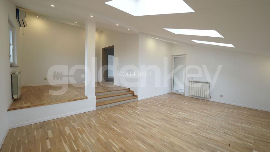 Vila spatioasa cu 6 camere si 500mp teren - 16