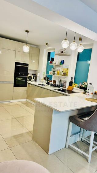 Casa moderna cu 6 camere terase 50 mp si curte in Parcul Sub Arini - 24