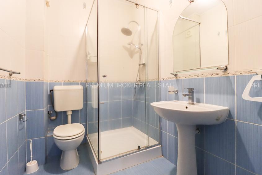 Apartamentul Tragis – spațios și bine compartimentat – - 32