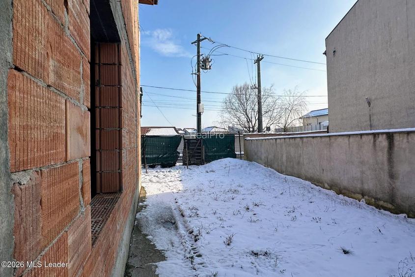 Domnesti - Foisorului 23. Casa 2021 P+1+M si garaj, toate utilitatile - 26
