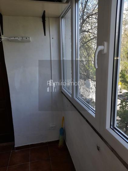 Apartament 3 camere decomandat Drumul Taberei - 3
