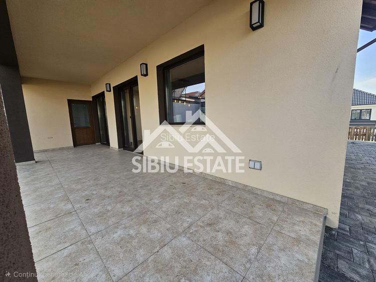 Casa individuala 4 dormitoare, curte mare - 17