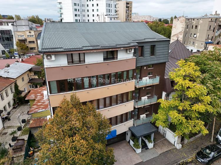 Vă propunem spre inchiriere clădire de birouri situată în Cotroceni - 4