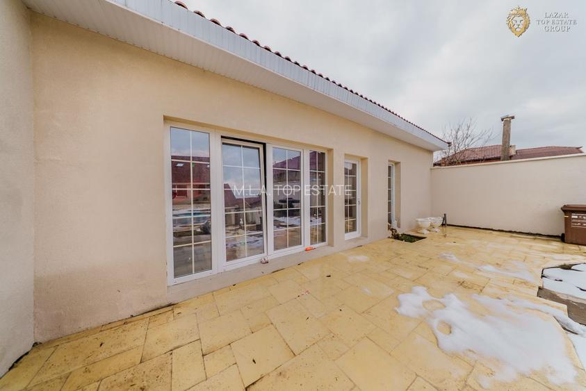 Vila moderna minimalista de vanzare in Arad - 24