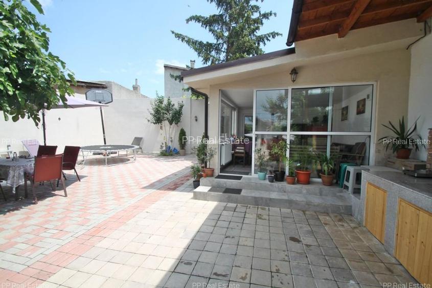 Zona Tabacarie - casa caramida /bca - 4 camere + teren 440 mp - 4