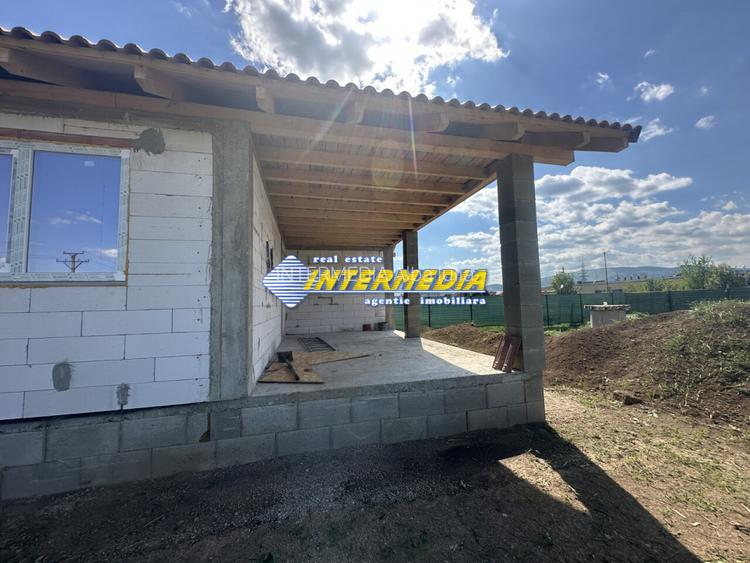 Casa in Rosu Teren 570 mp sau 1134 mp Terasa mare imprejmuit Barabant Alba - 5