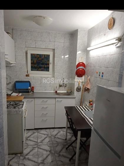 Apartament 3 camere-Piata Salajan /la 5 minute metrou Nicolae Grigorescu - 2