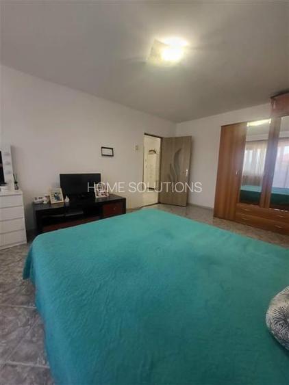 Apartament 2 Camere, Decomandat, etaj 2 din 3 - 11