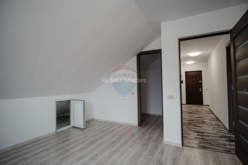 Apartament cu 3 camere de vânzare în zona Burdujeni - 14