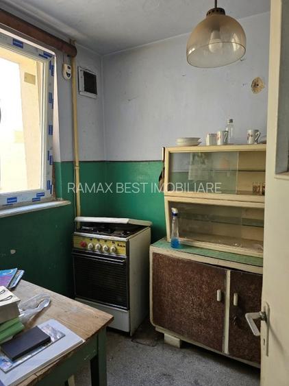 Bucur  Obor, 10 minute metrou, pe strada Ferdinand, - 13