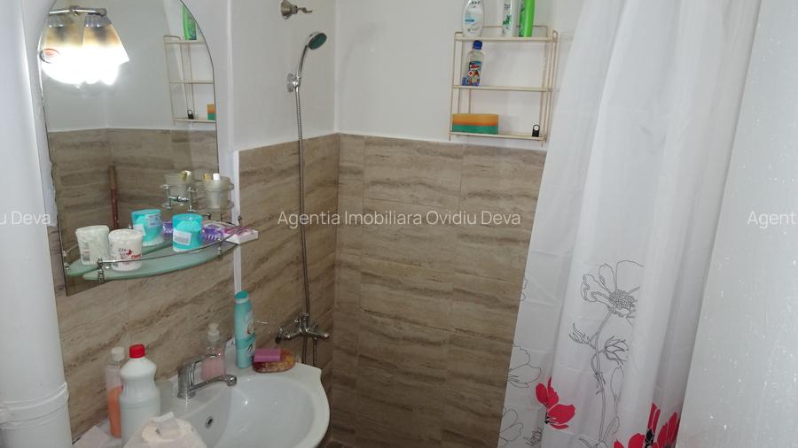 Inchiriez apartament 2 camere in Deva, zona Scarisoara, bloc de 4 etaje, - 8