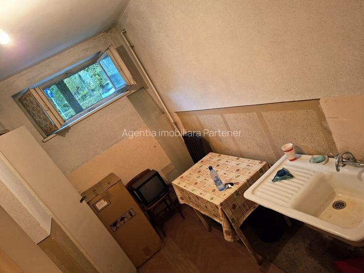 2 camere Teilor , Decomandat / LIBER / NEGOCIABIL ! - 6