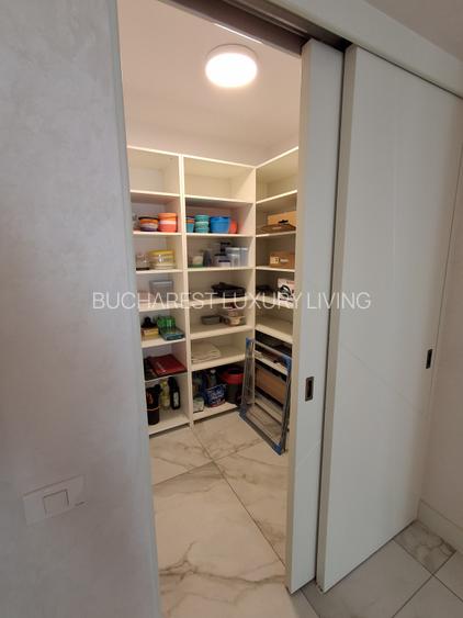 APARTAMENT DEOSEBIT DECEBAL(SPAȚIOS,DRESSING,2 BALCOANE,LOC DE PARCARE) - 7