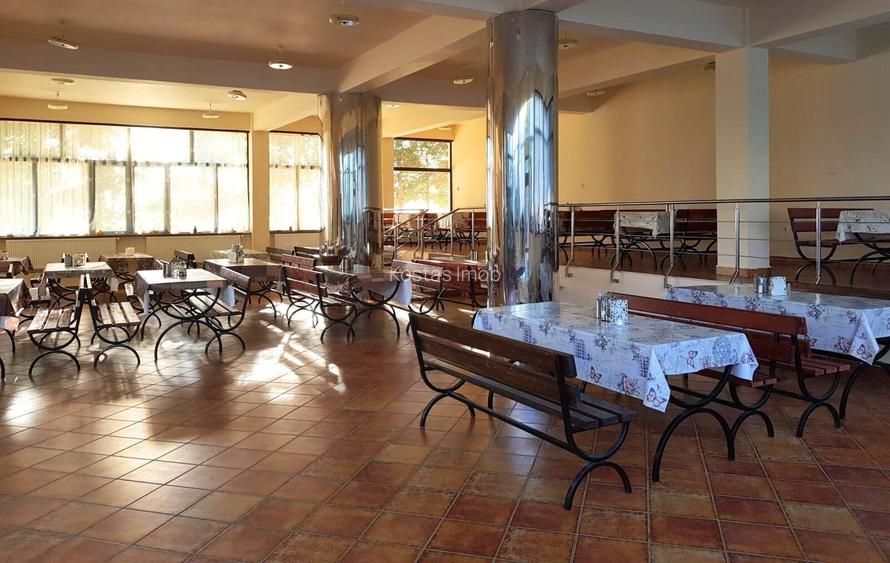 Hotel cu arhitectură montană deosebită poziționare premium Sâmbătă de Sus - 2