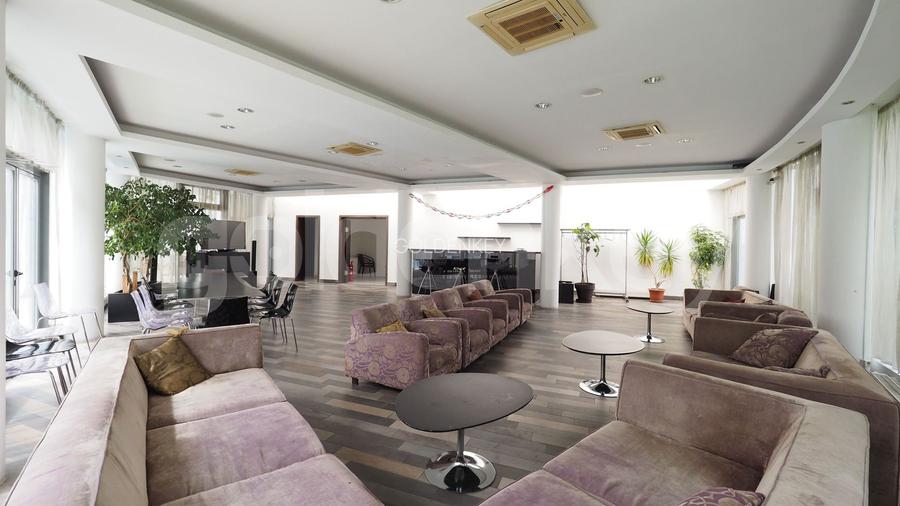 Apartament modern cu 3 camere | garaj | piscina comuna - 16