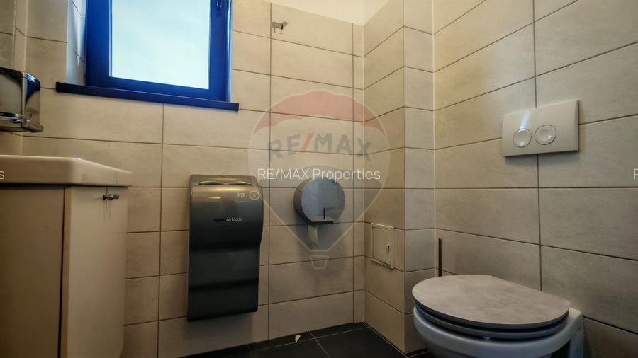 Cladire de birouri de 943.29mp de vânzare în zona Hipodrom 1 - 5