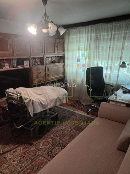 4 camere. Cetatii. Acoperis. - 3
