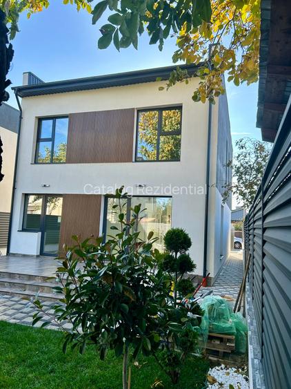 Casa de vanzare in zona Voluntari - 25