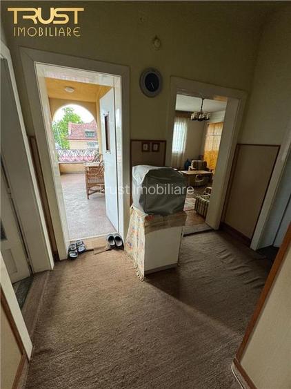 Casa cu 5 camere l 406 MP Teren l Garaj l Andrei Muresanu - 14