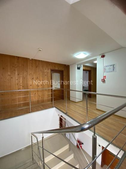 Casă/Vilă de închiriat/ 420mp/ Metrou/ Parcare - 18