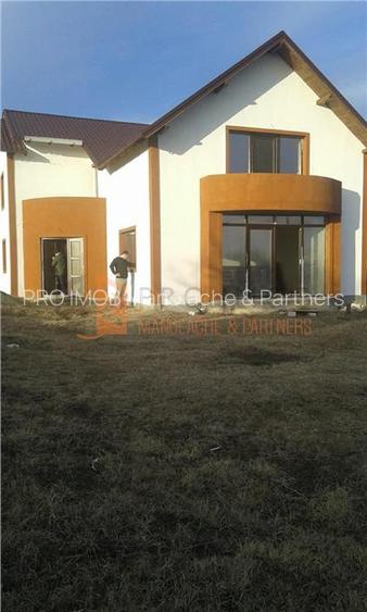 Casa tip P+M zona Zoresti - 3