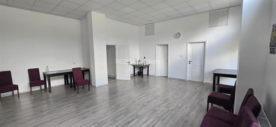 Spatiu comercial versatil intr - un imobil modern, Brasov - 13