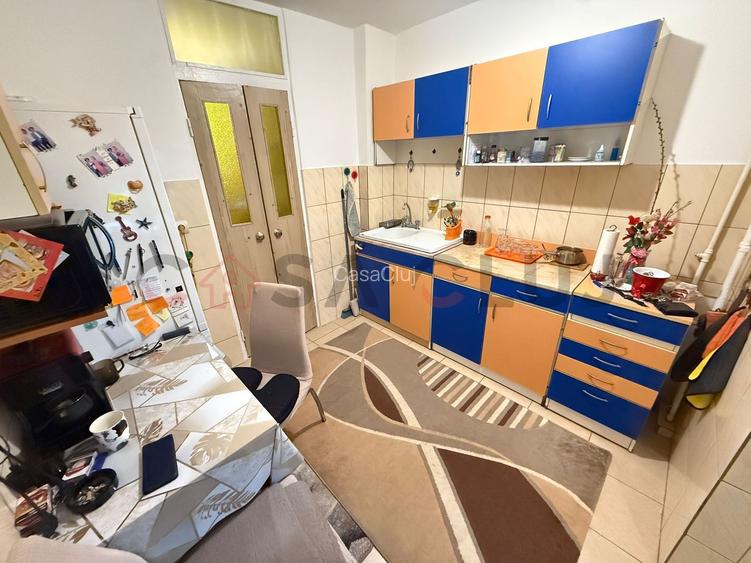 2 camere, decomandat, etaj intermediar, Între Lacuri - 2