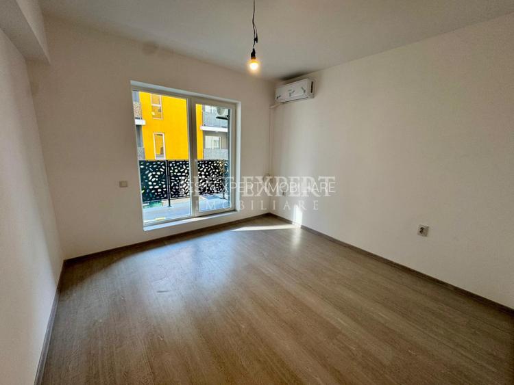 2 Camere cu Parcare -Mutare Imediata/ 5 Minute STB - 2