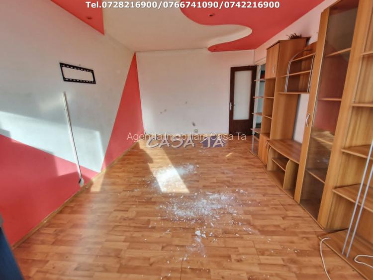 Apartament 3 camere ,situat in Rovinari, Str. 22 Decembrie 1989 - 2