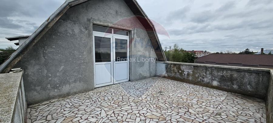 Casă si teren de vânzare in Crevedia - 4