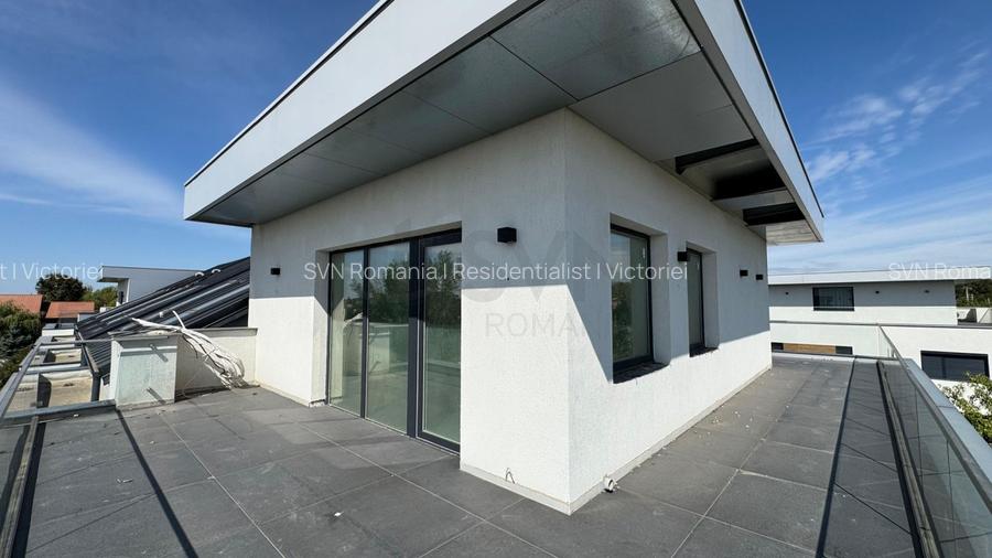 REV2005372 Vile Exclusiviste Langa Lac l Complex Rezidential - 4