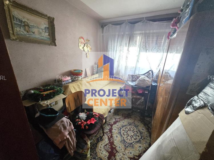 Apartament 4 camere, Ultracentral, etajul 1 - 3