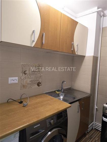 De inchiriat garsoniera utilata si mobilata, zona Grivitei, Brasov - 9