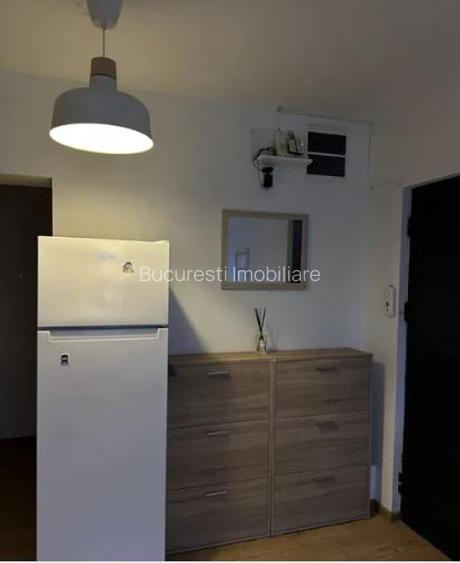 Apartament3 Camere,Timpuri Noi,Metrou,bl.1990,et.5/8,DECOMANDAT,centrala,2 bai - 4