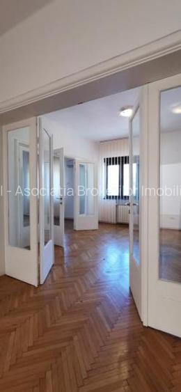 Romana Ultracentral Amzei, metrou Romana 2 mim - Ap 5 cam 148mp - 13