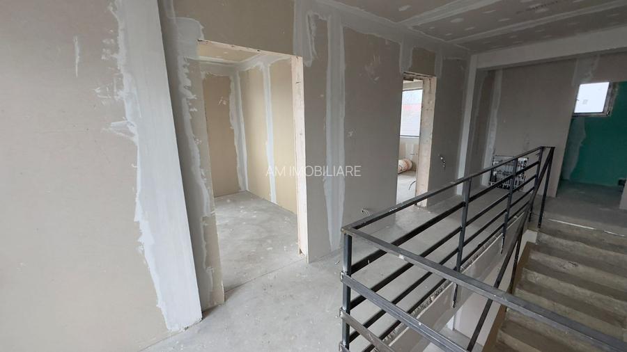 CASA INDIVIDUALA GLINA, INCALZIRE PARDOSEALA, TEREN 325 MP, COMIS 0% - 6